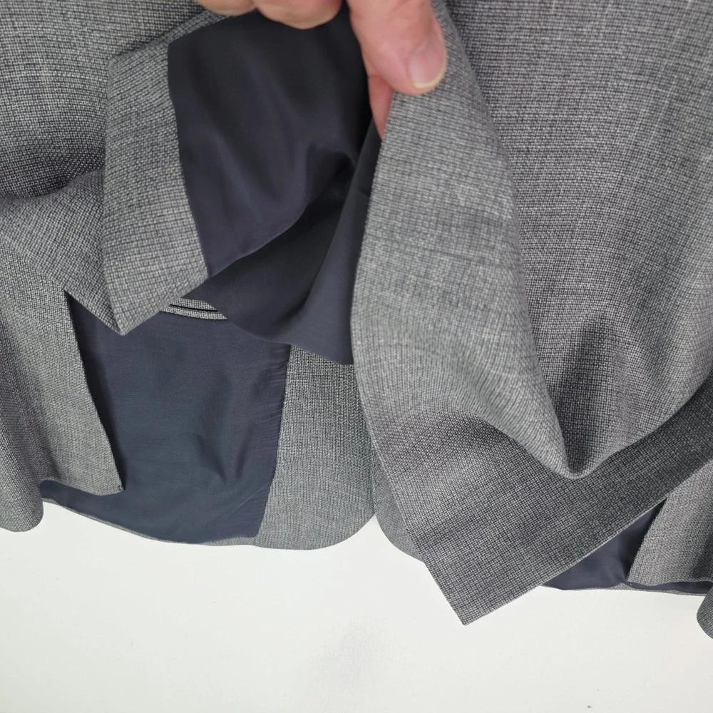 Jos. A. Bank Men 50R Traveler 100% Wool Gray Two Button Blazer Sport Coat Jacket